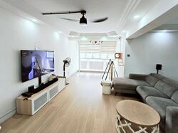 Blk 202A Compassvale South Gate (Sengkang), HDB Executive #597588941
